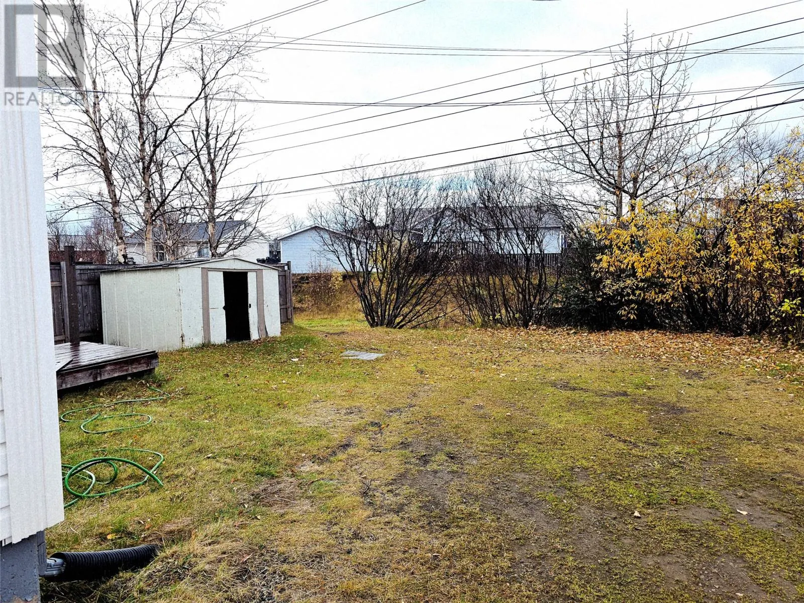 721 Stirling Crescent