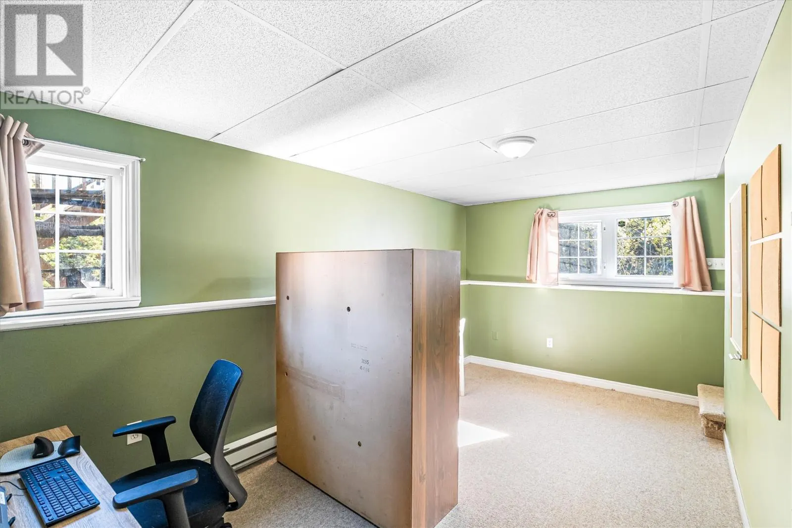 634 Pouch Cove Highway