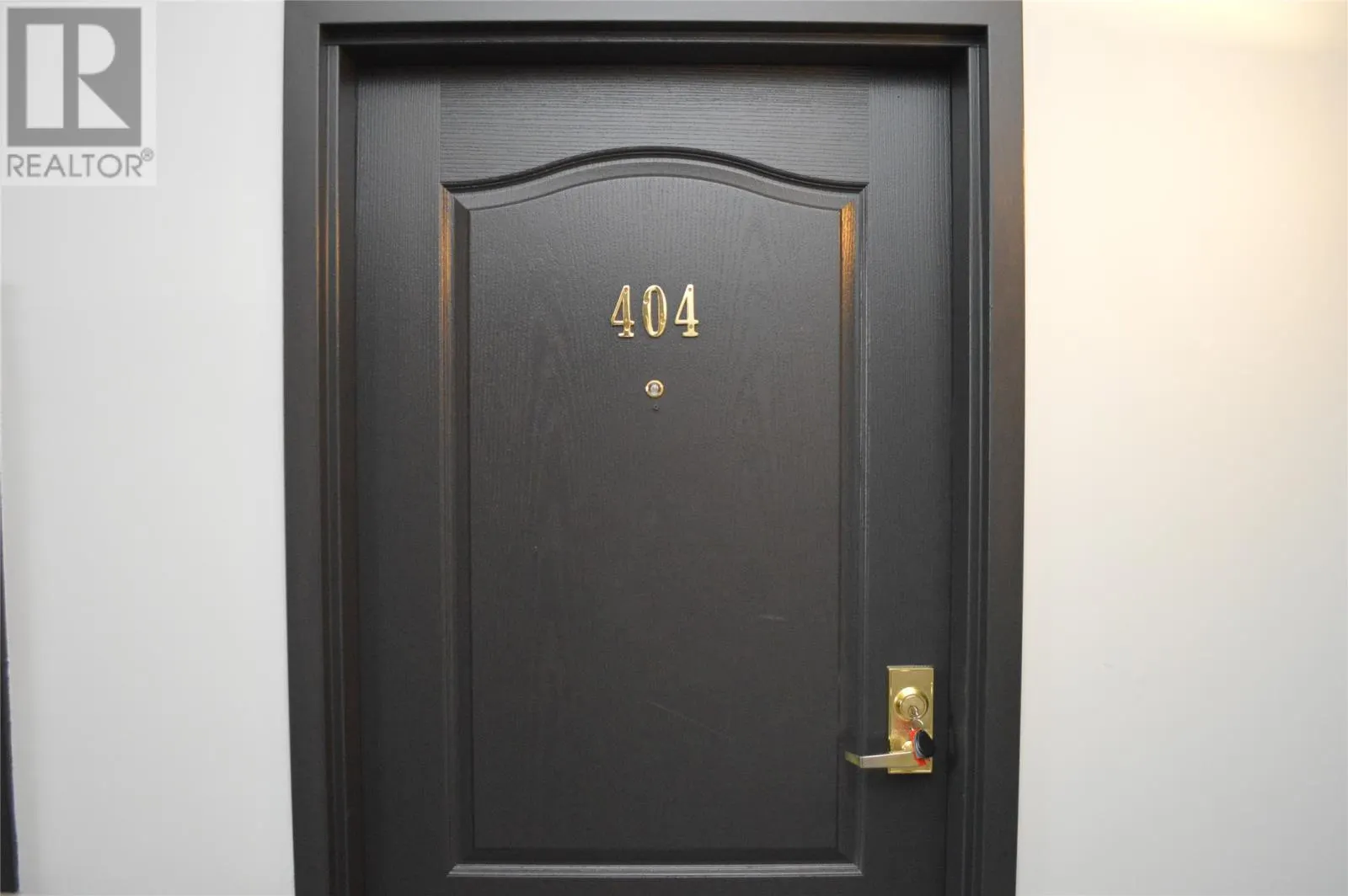 22 Flavin Street Unit#404, #404