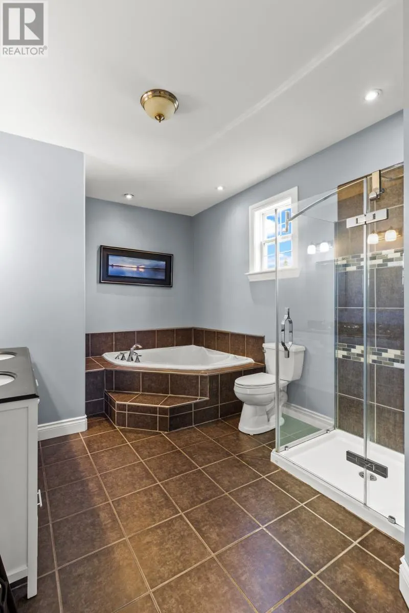 390 Pouch Cove Highway