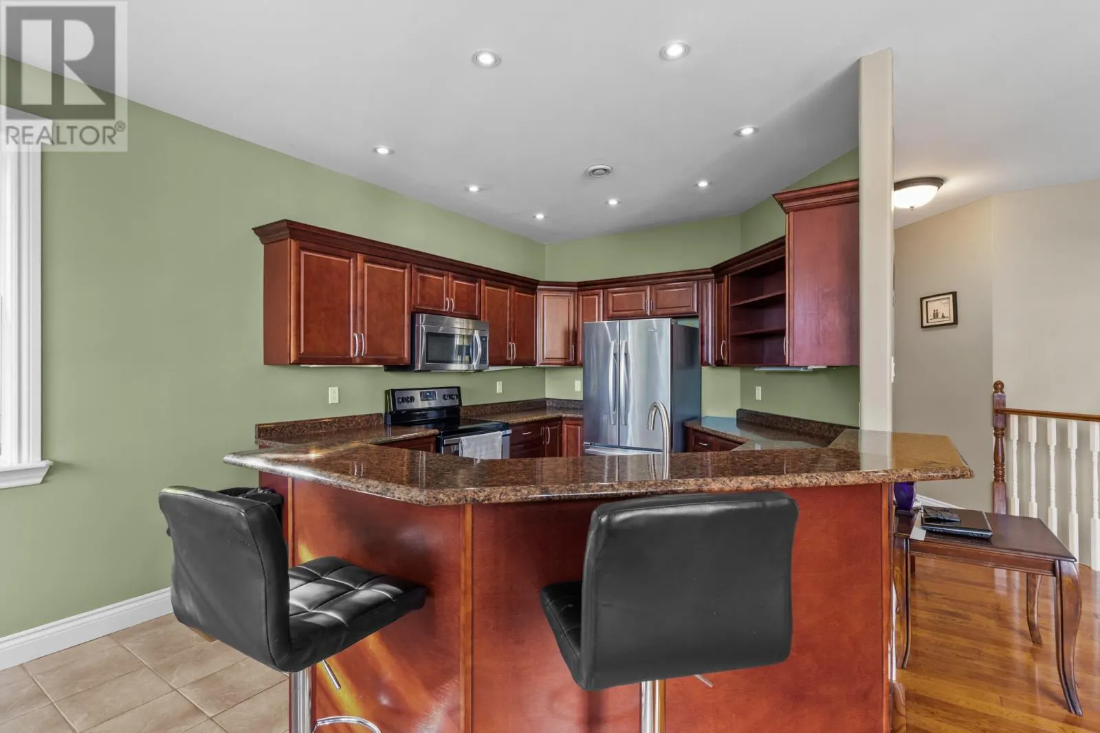 390 Pouch Cove Highway