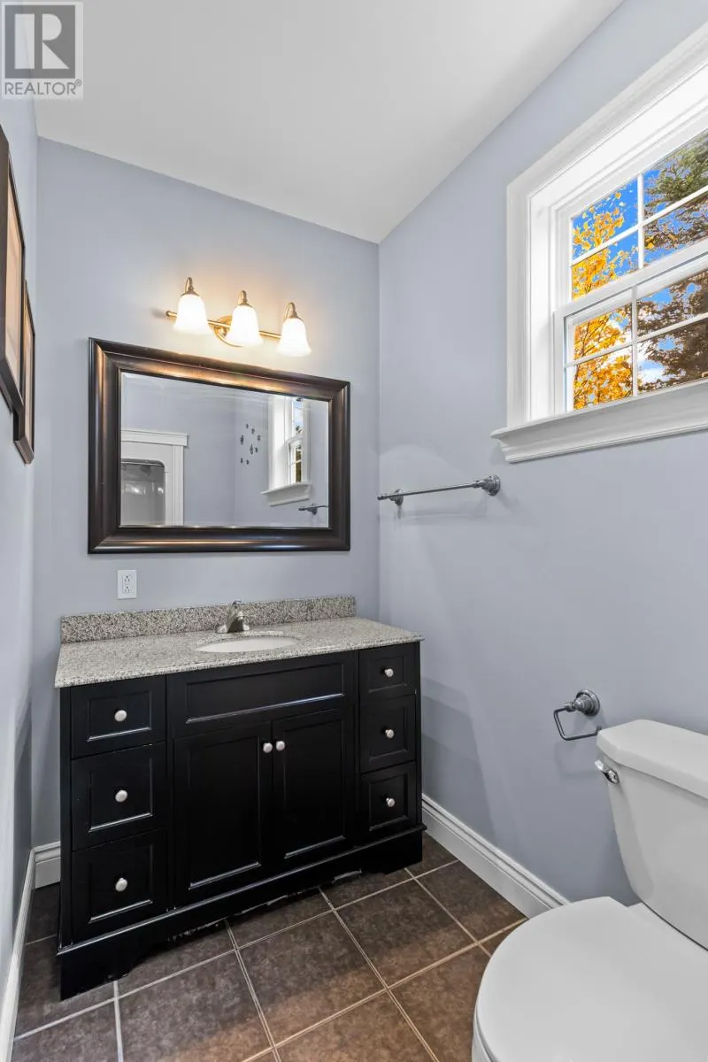 390 Pouch Cove Highway