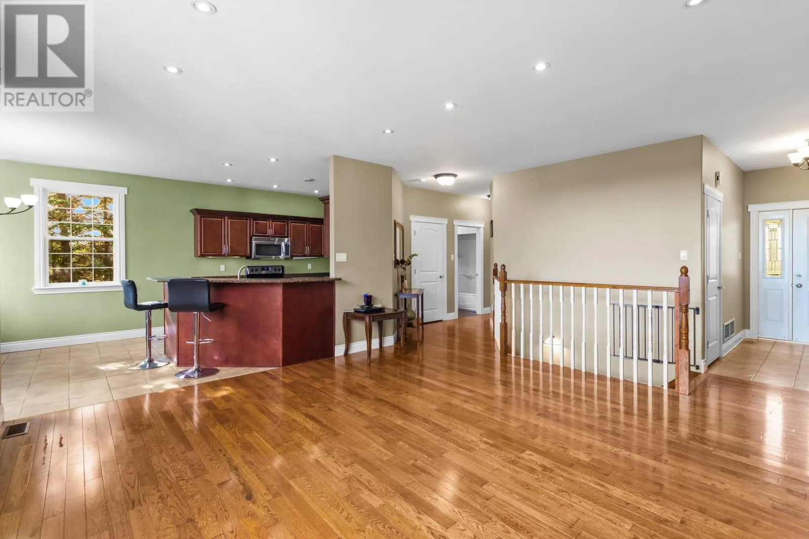 390 Pouch Cove Highway