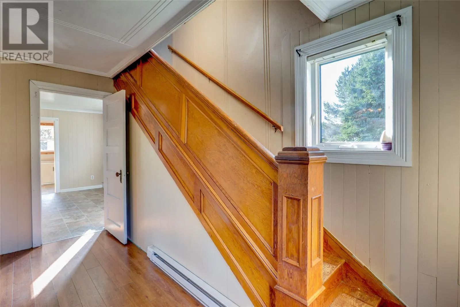 275 North River Road