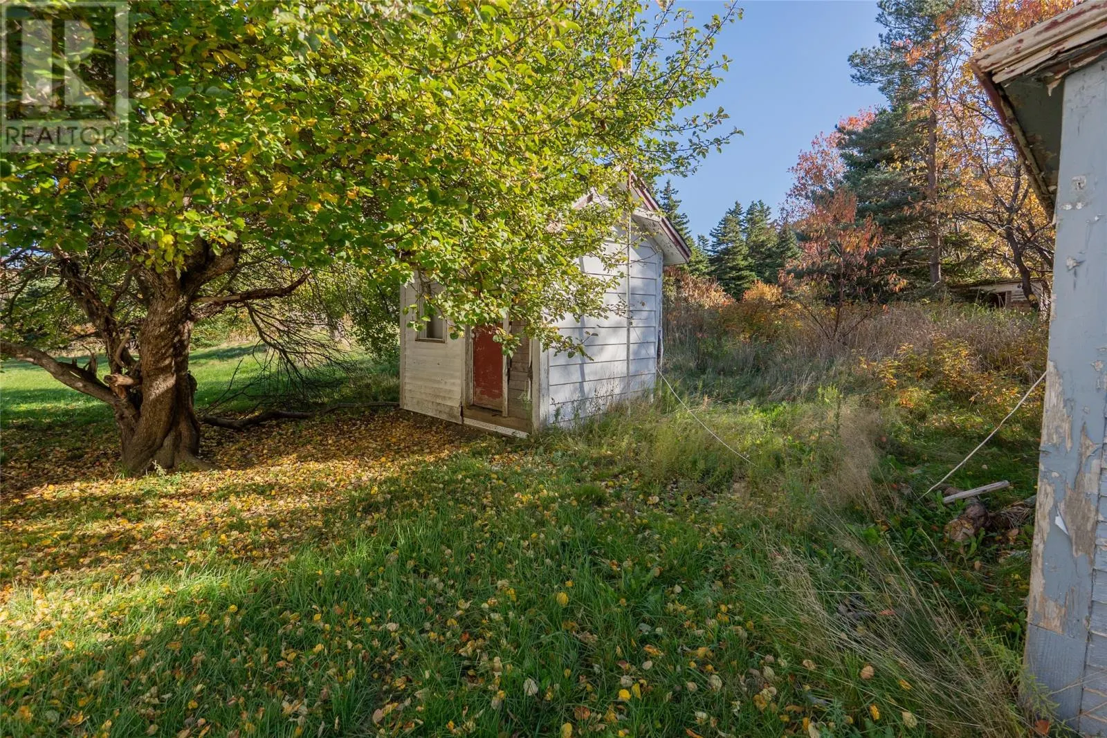 275 North River Road