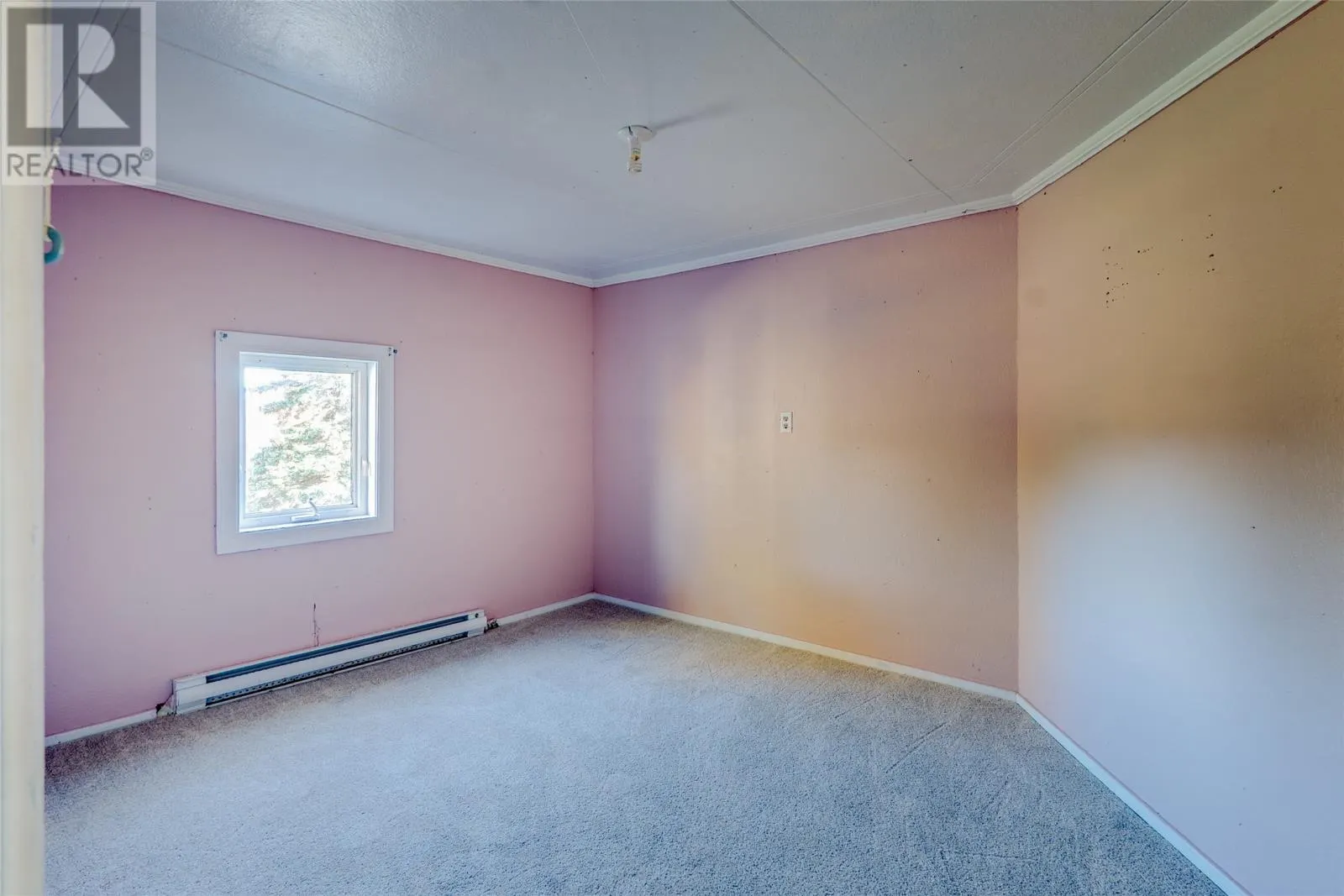 275 North River Road