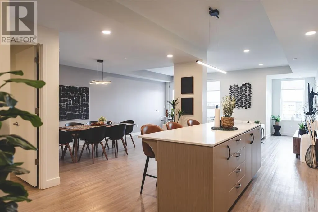 39 Rowan Street Unit#606, #606