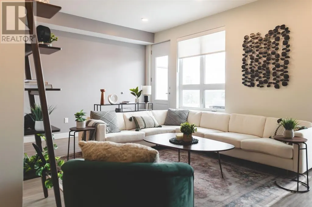 39 Rowan Street Unit#606, #606