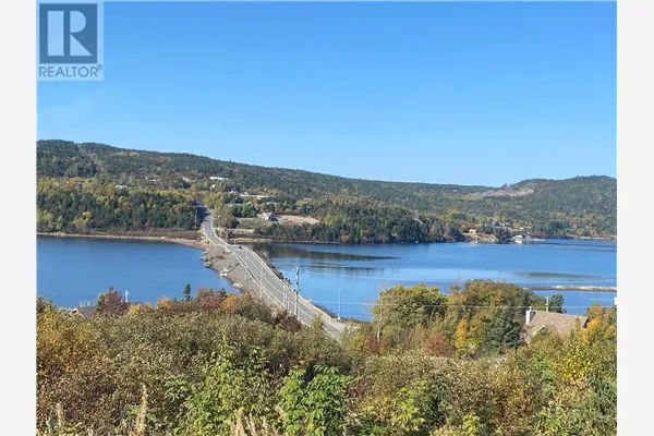 17 Random Island Road