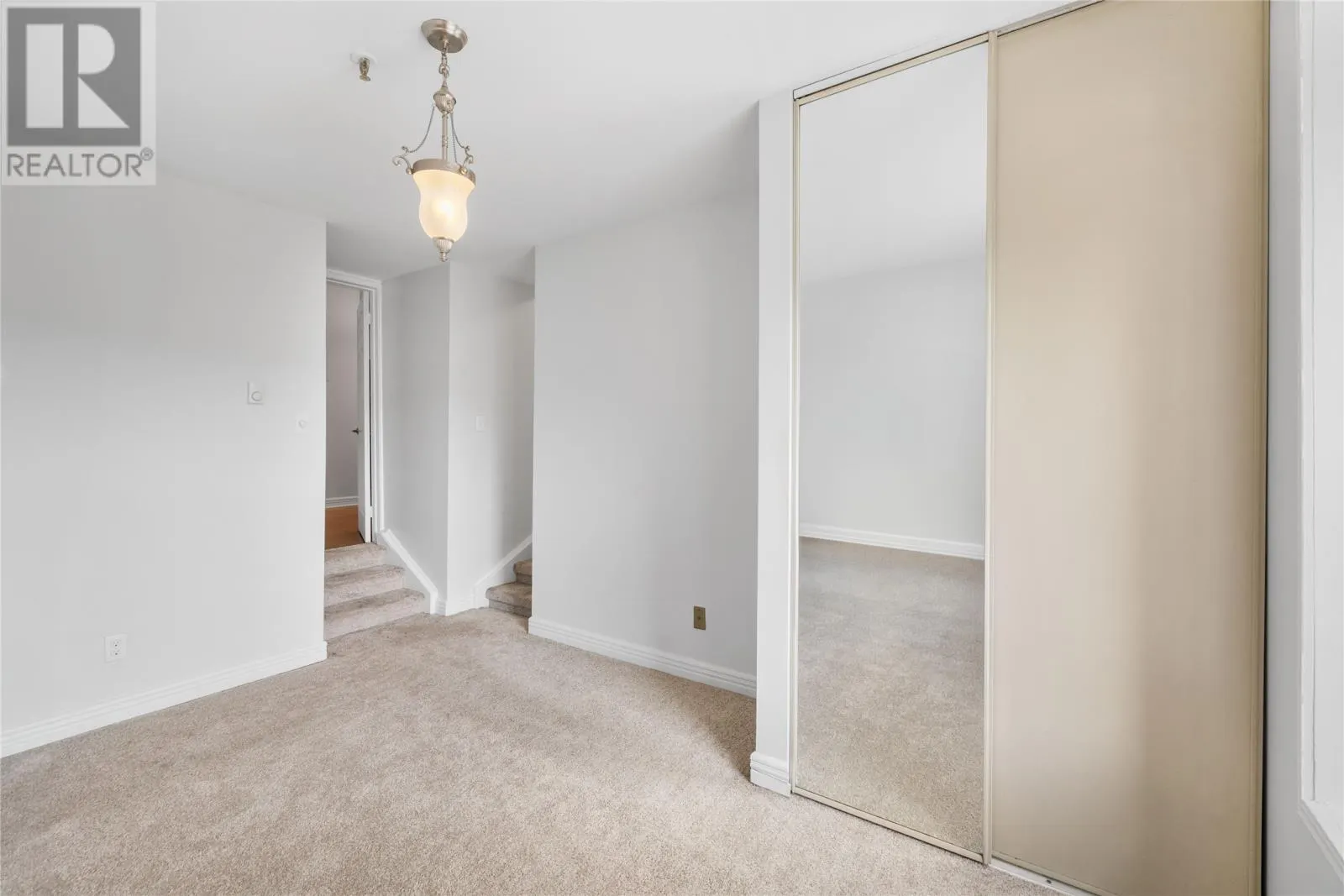 39 Queen's Road Unit#2, #2