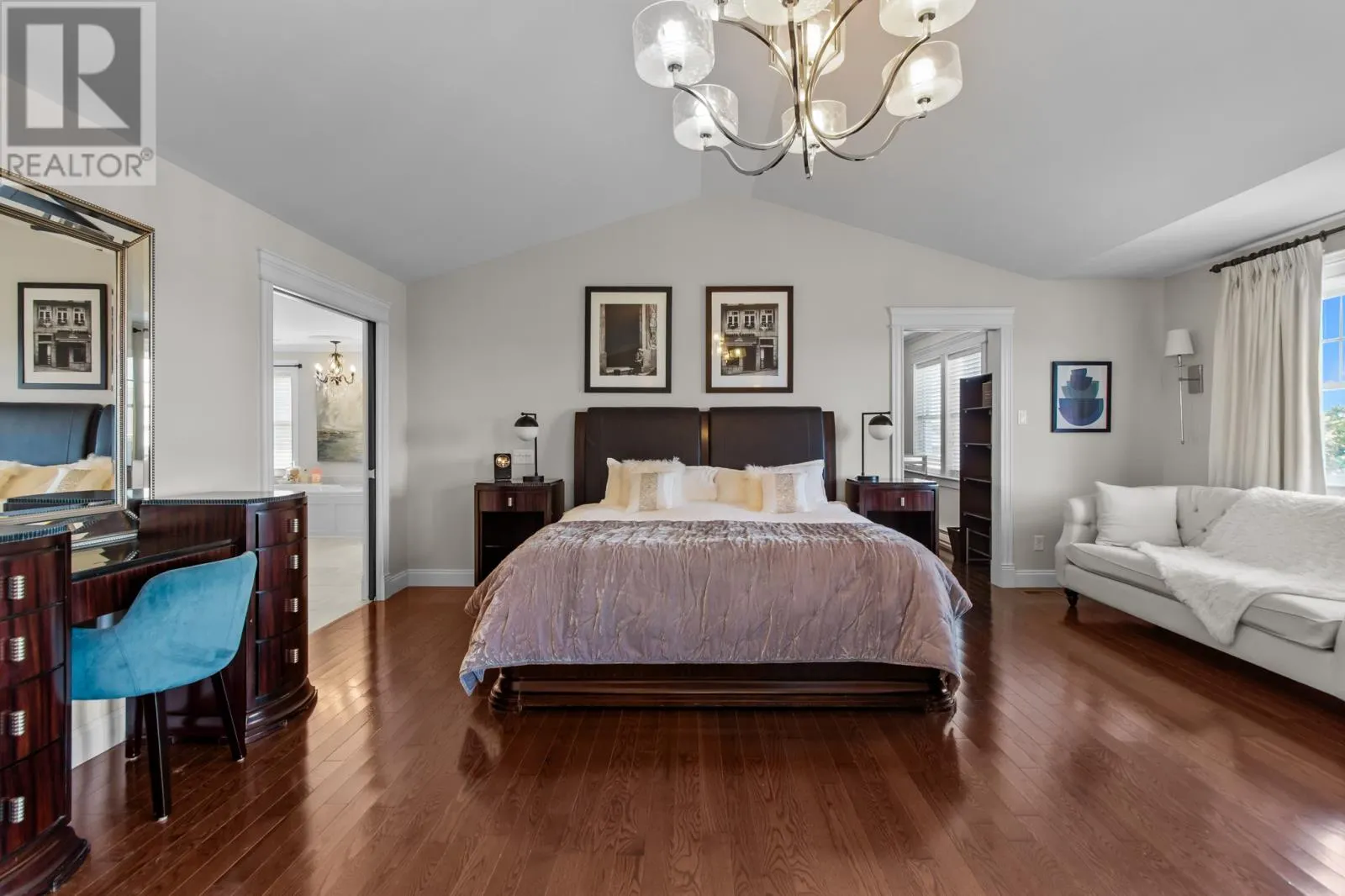 27 Stonebridge Place