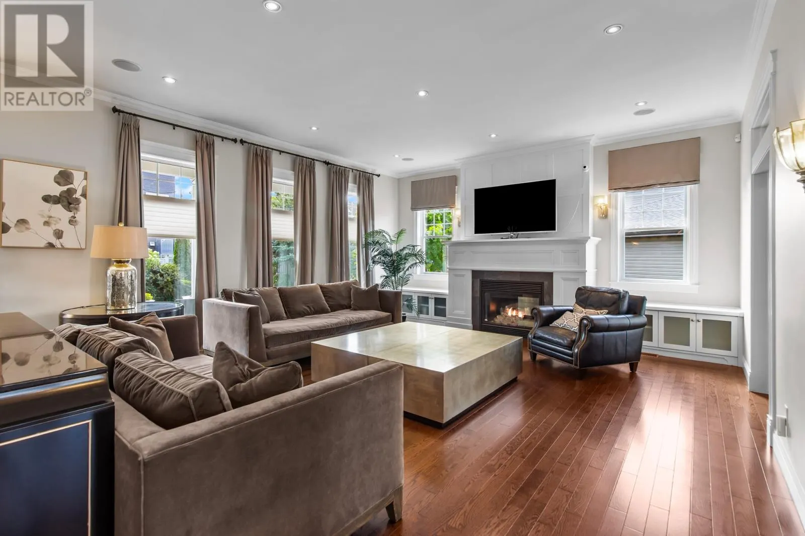 27 Stonebridge Place