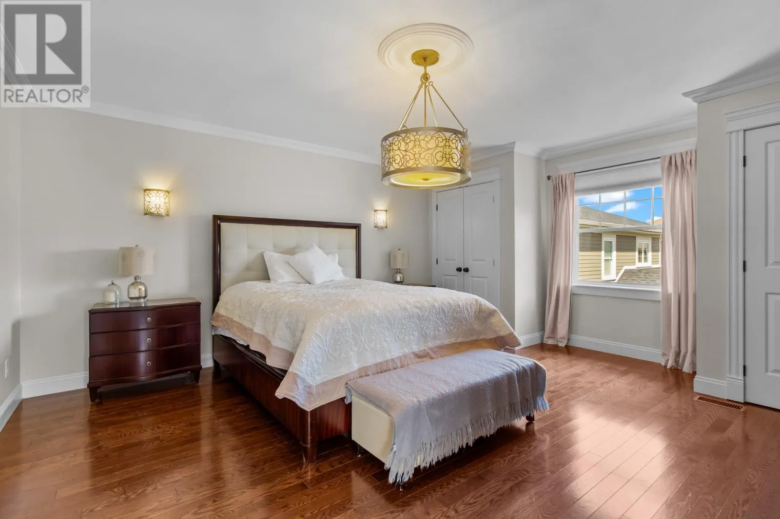 27 Stonebridge Place