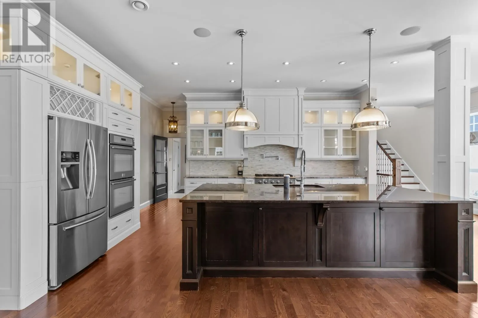 27 Stonebridge Place