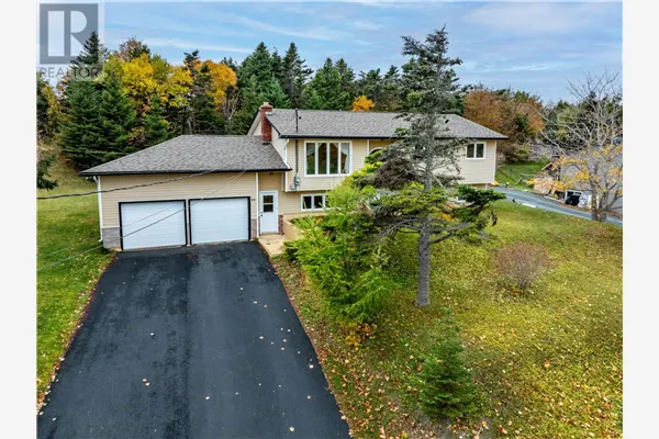 44 Valleyview Crescent