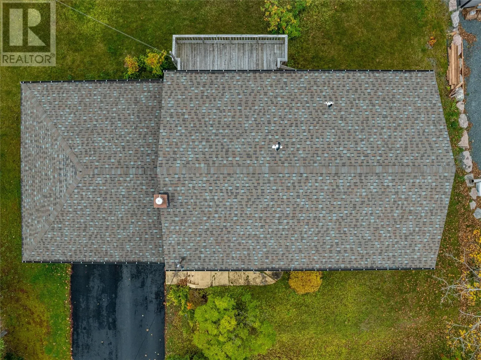 44 Valleyview Crescent