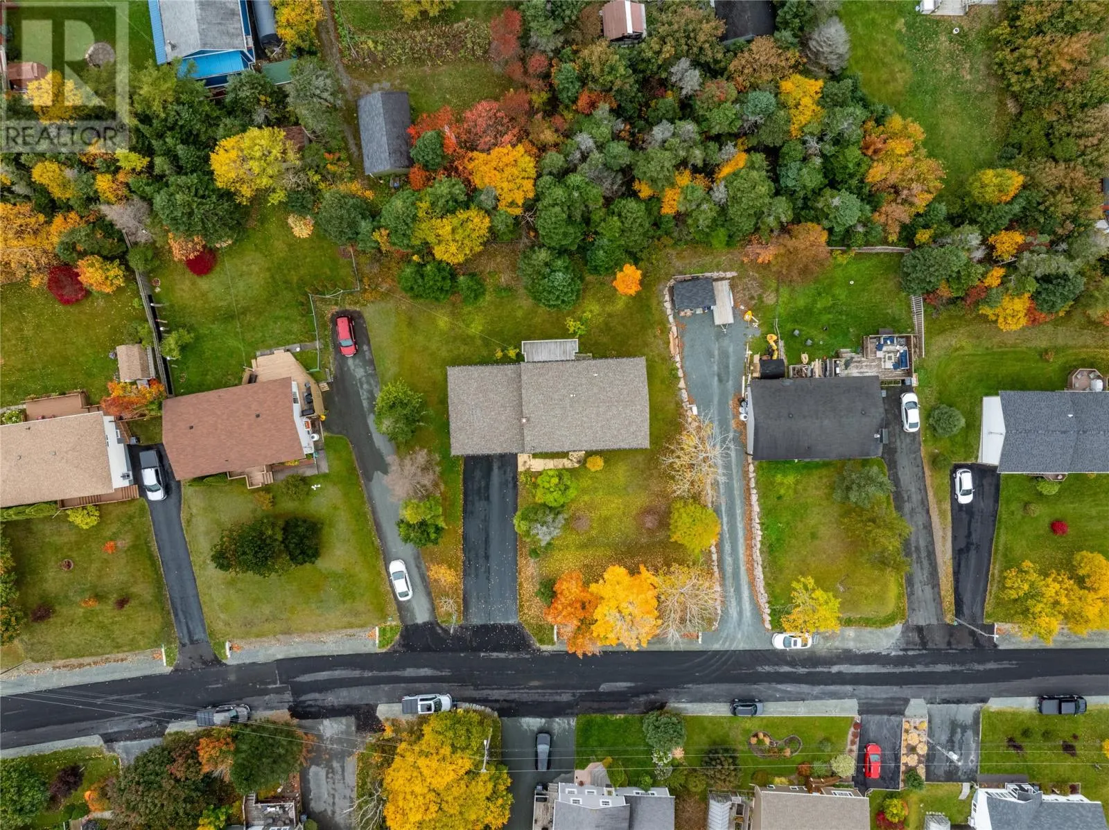 44 Valleyview Crescent