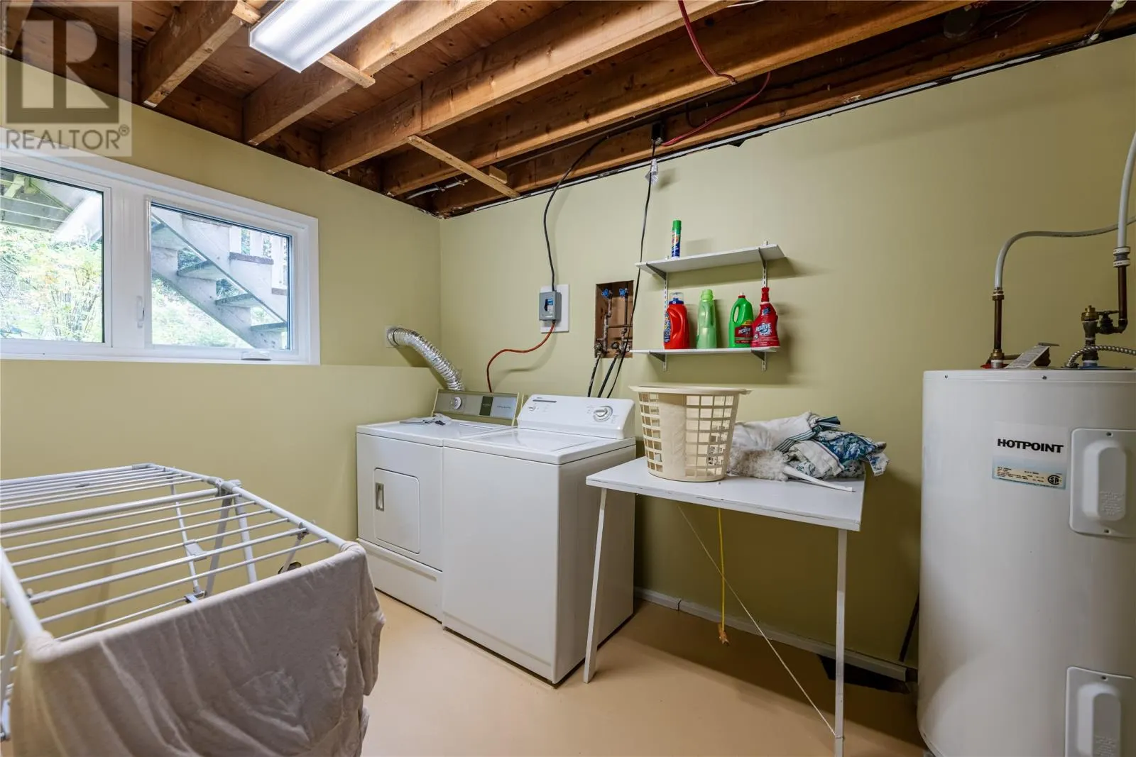 44 Valleyview Crescent