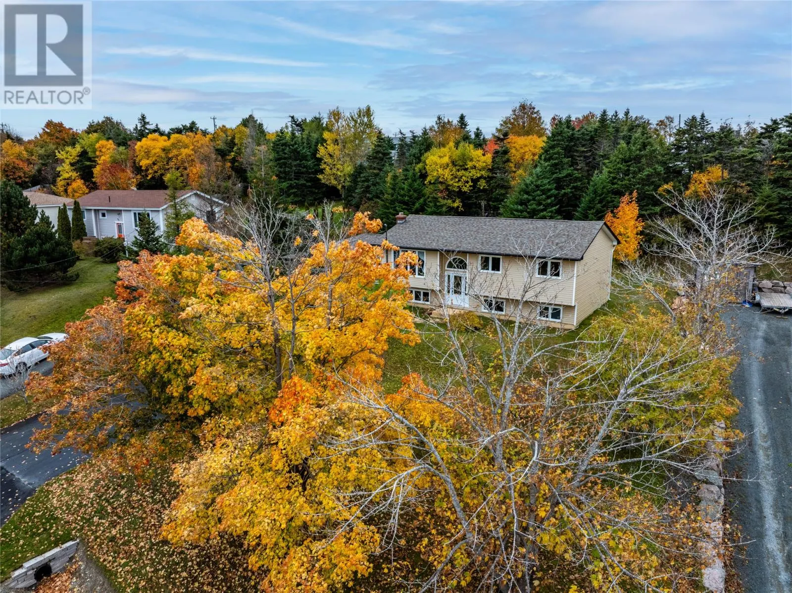 44 Valleyview Crescent