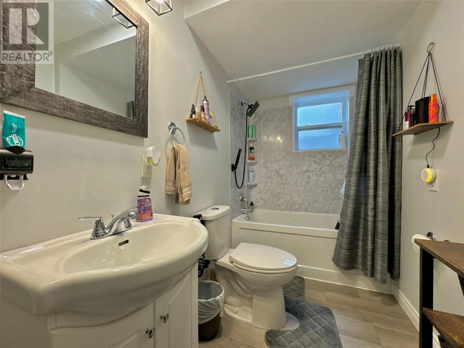 40 Rutledge Crescent