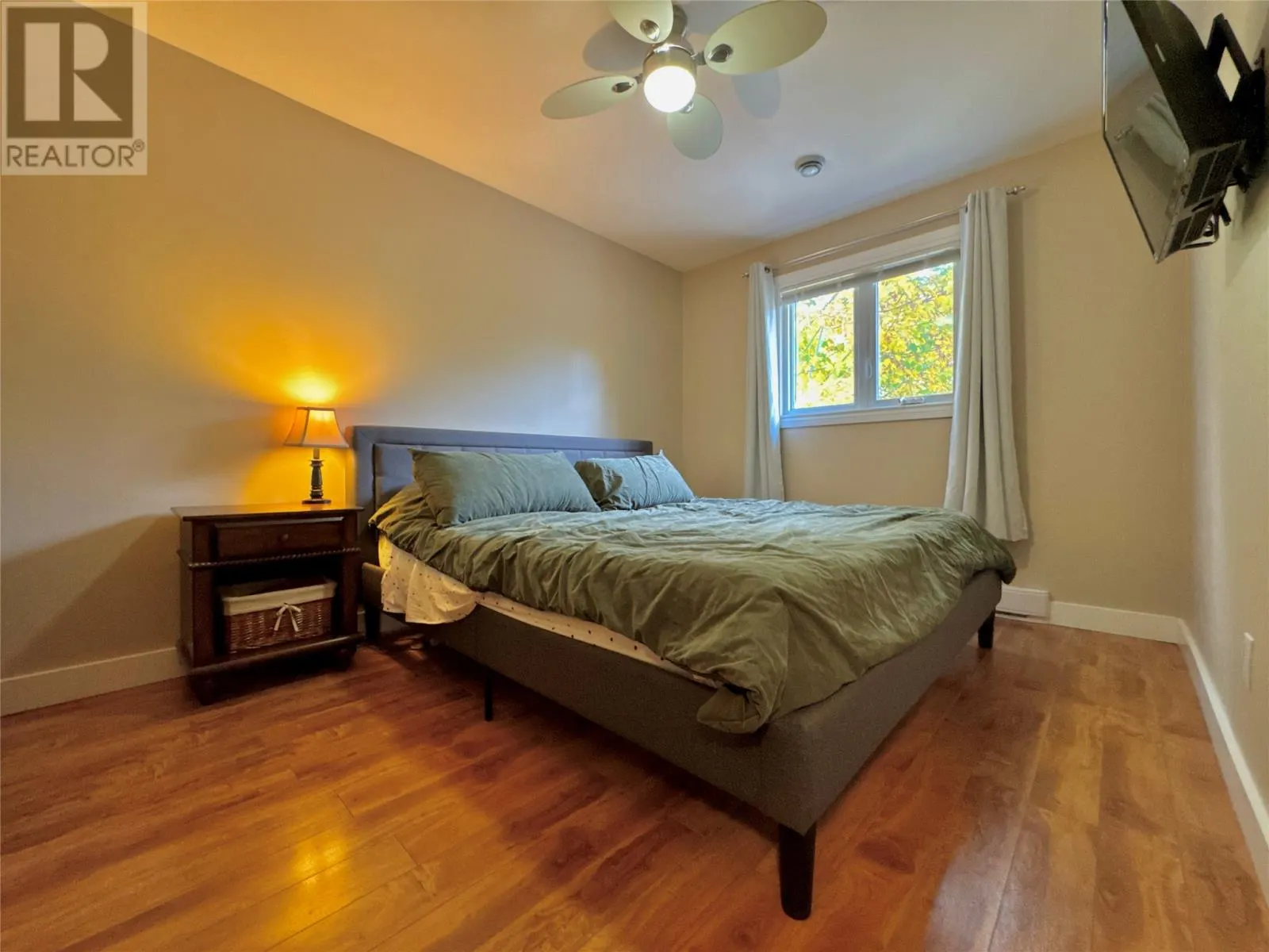 40 Rutledge Crescent