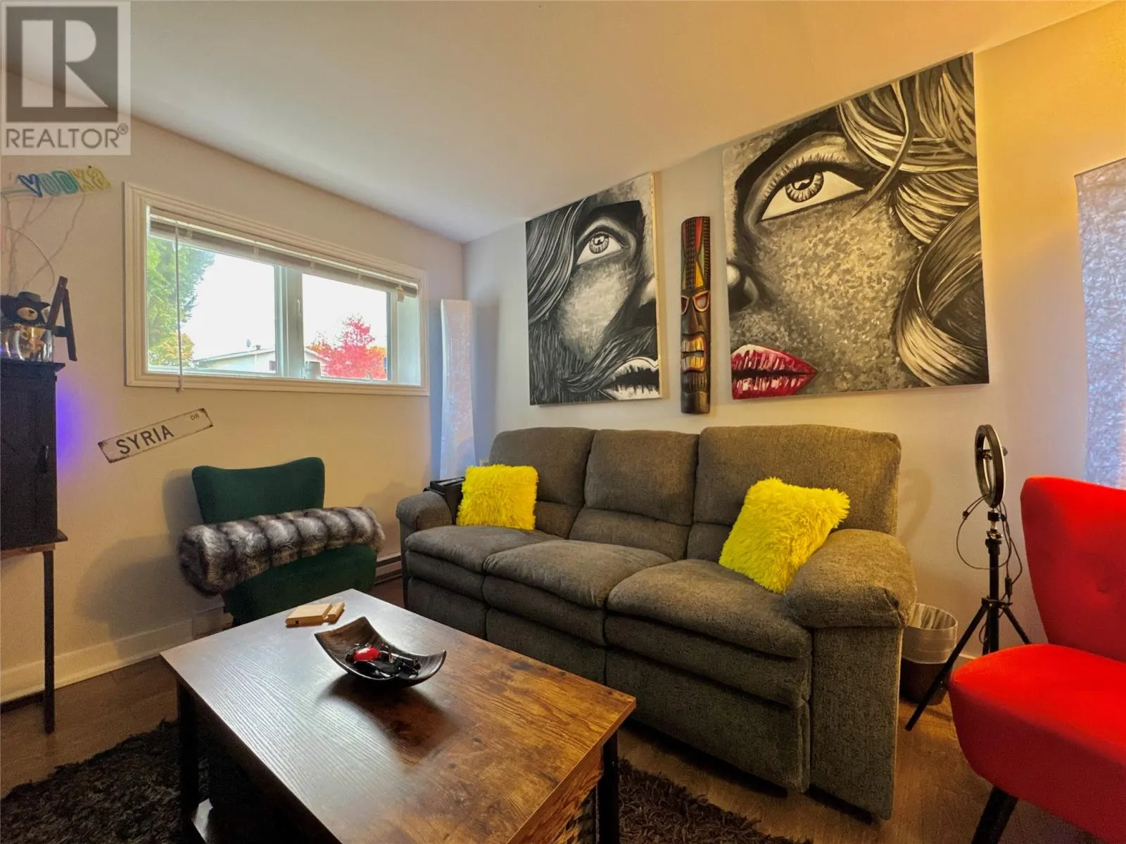 40 Rutledge Crescent