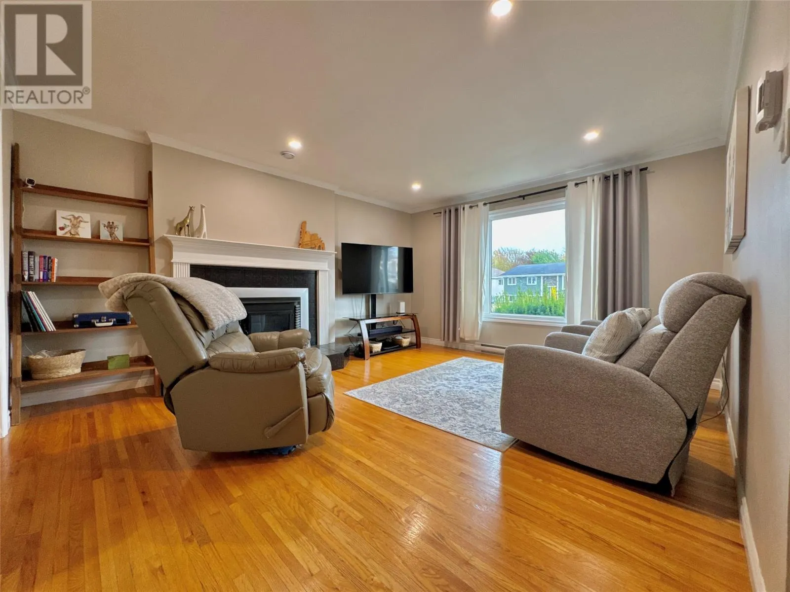 40 Rutledge Crescent