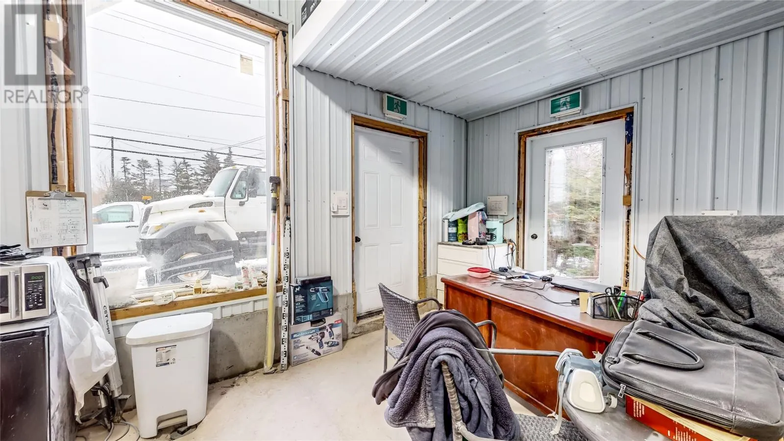 235 Pouch Cove Highway