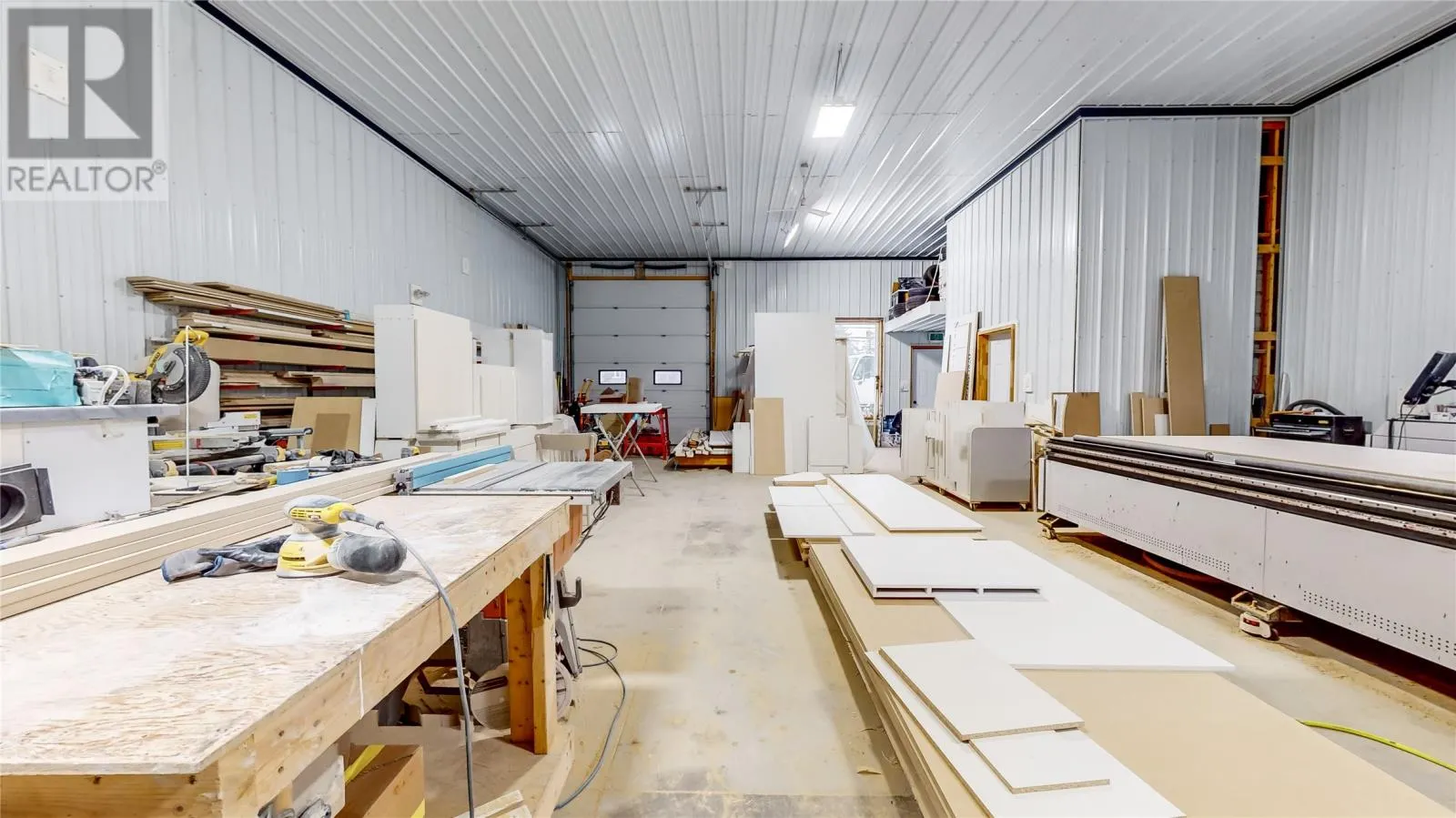 235 Pouch Cove Highway