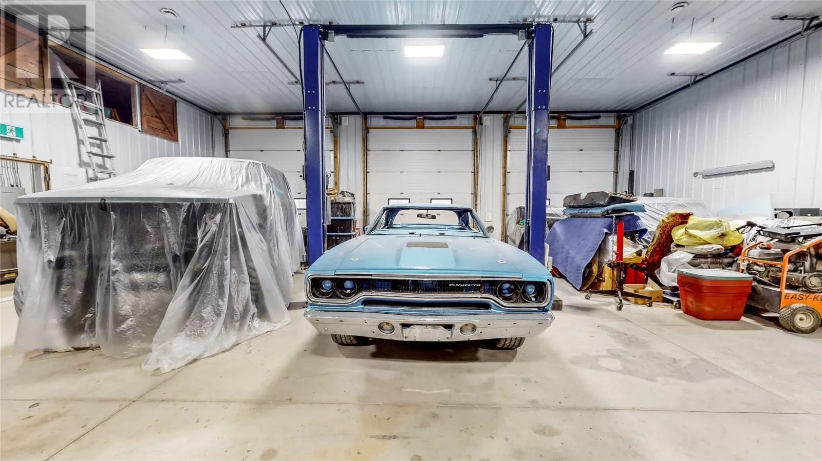 235 Pouch Cove Highway