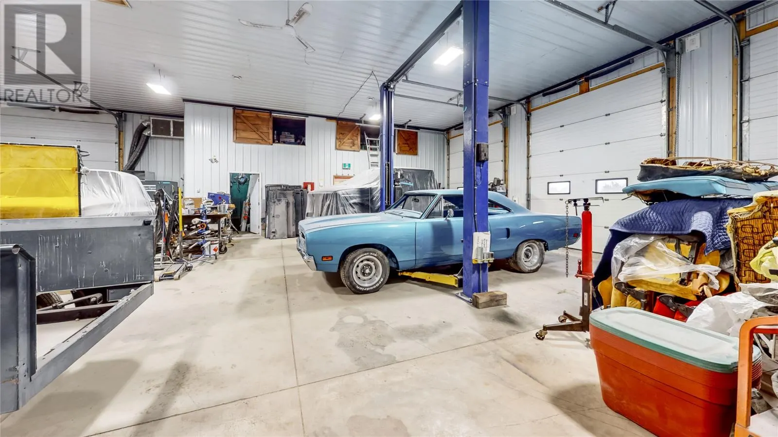 235 Pouch Cove Highway