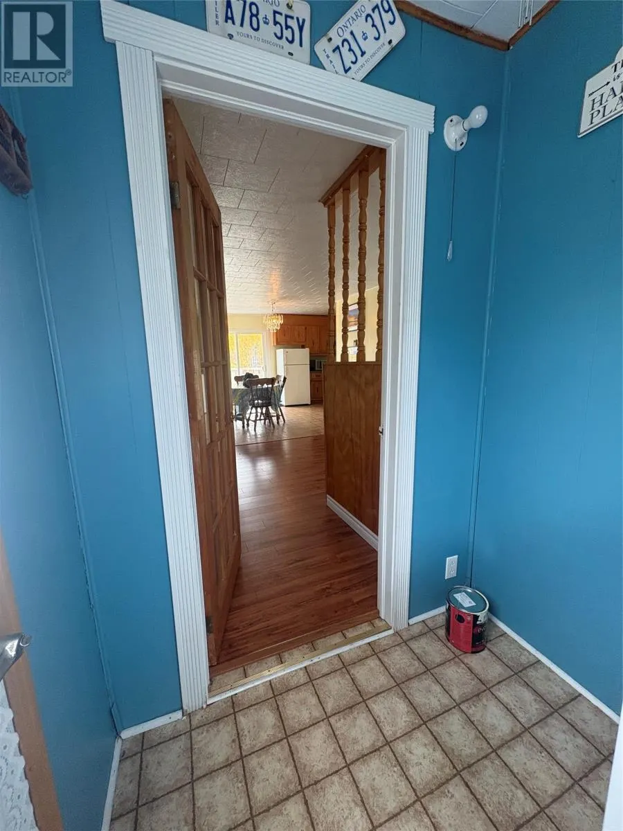 23A Foster-Ward Road