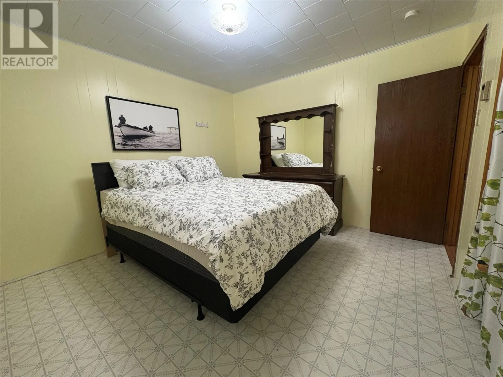 23A Foster-Ward Road