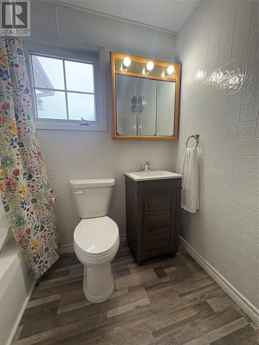 23A Foster-Ward Road