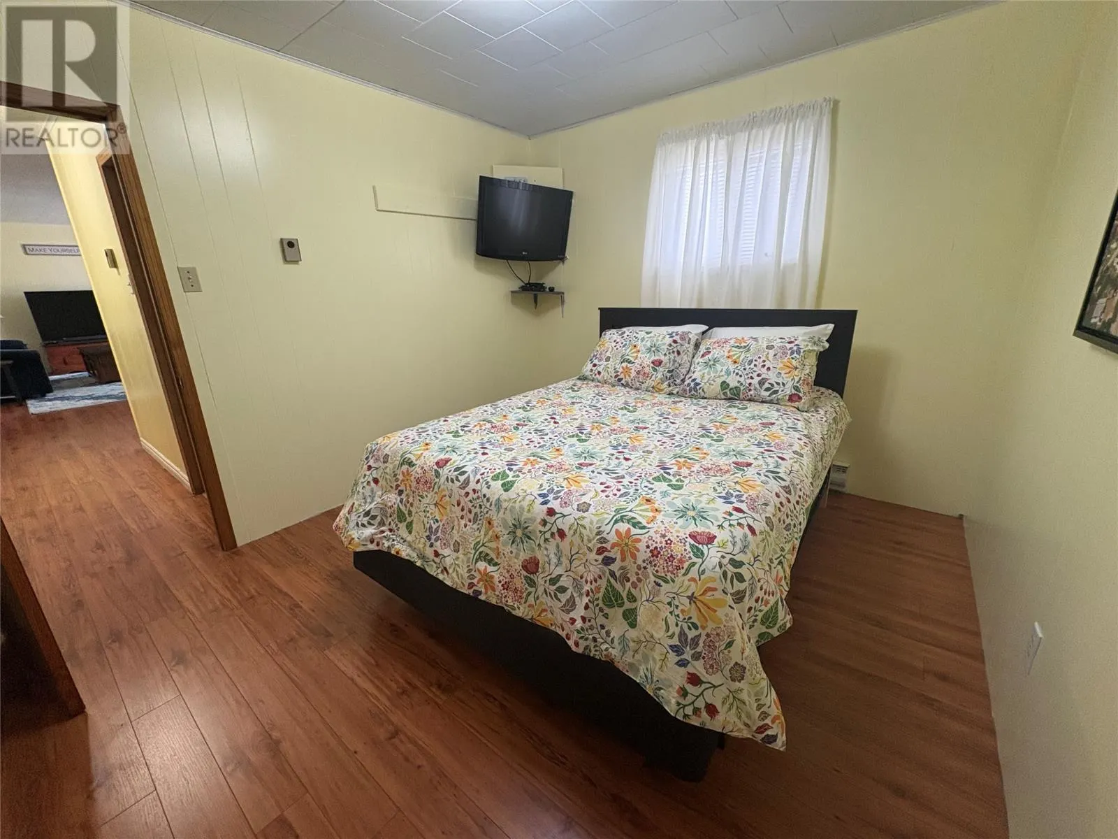 23A Foster-Ward Road