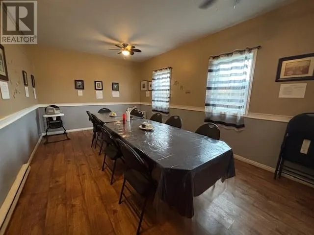 379-381 JW Pickersgill Boulevard