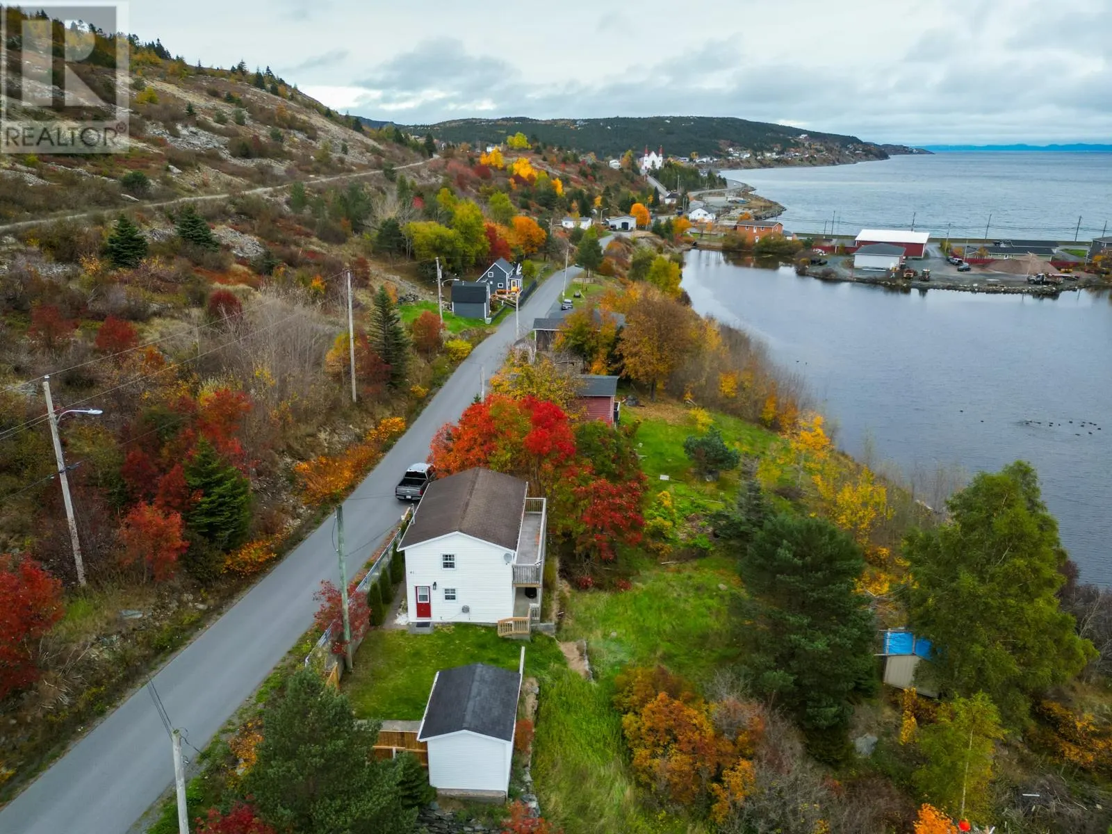 41 Mint Cove Pond Road N