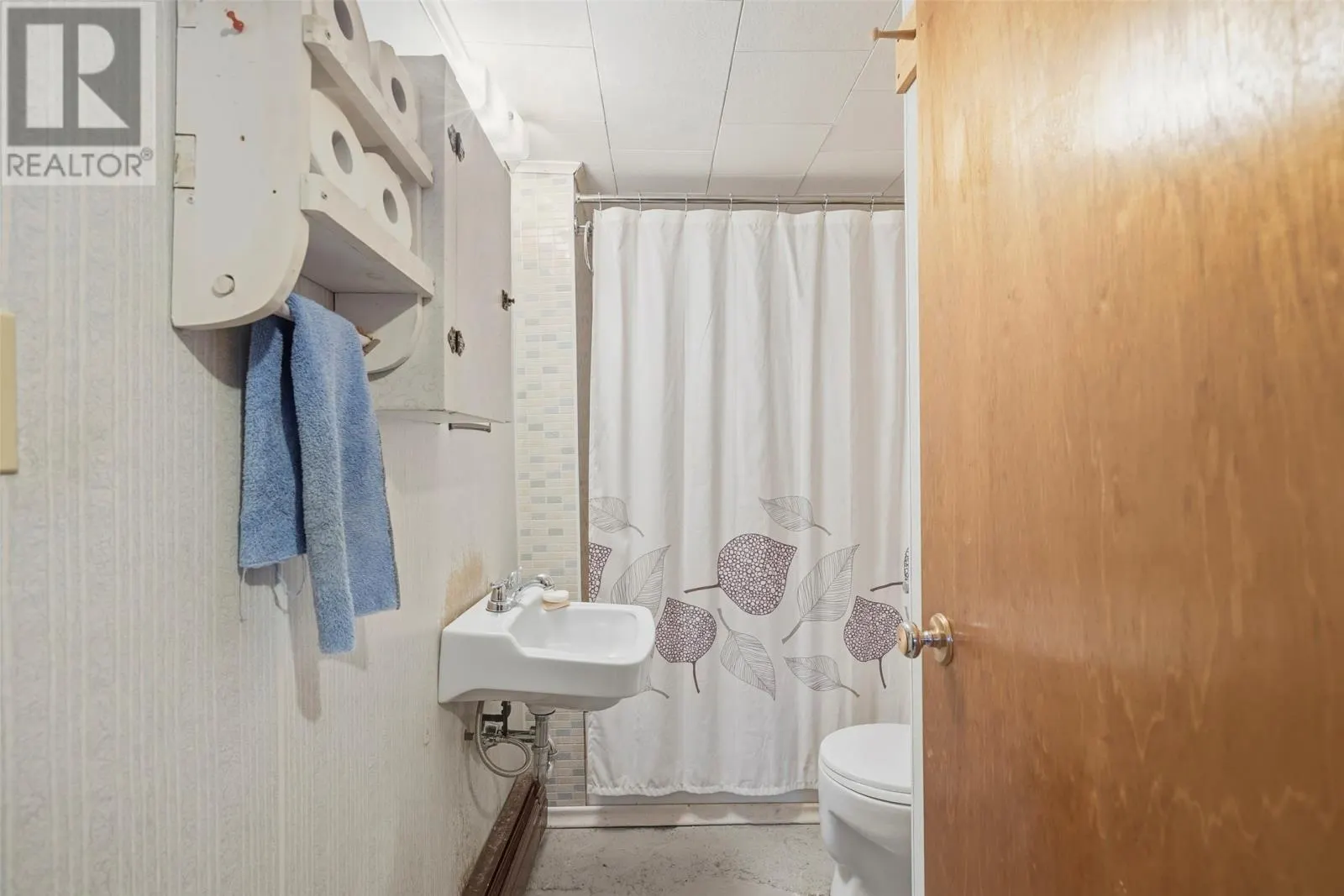 129-135 Country Road