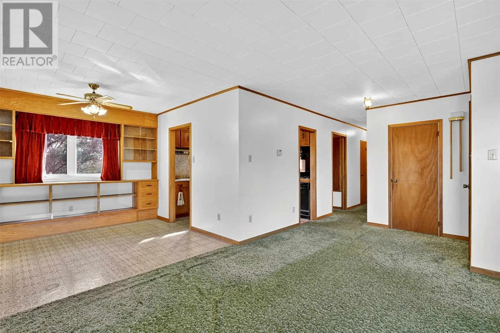 129-135 Country Road