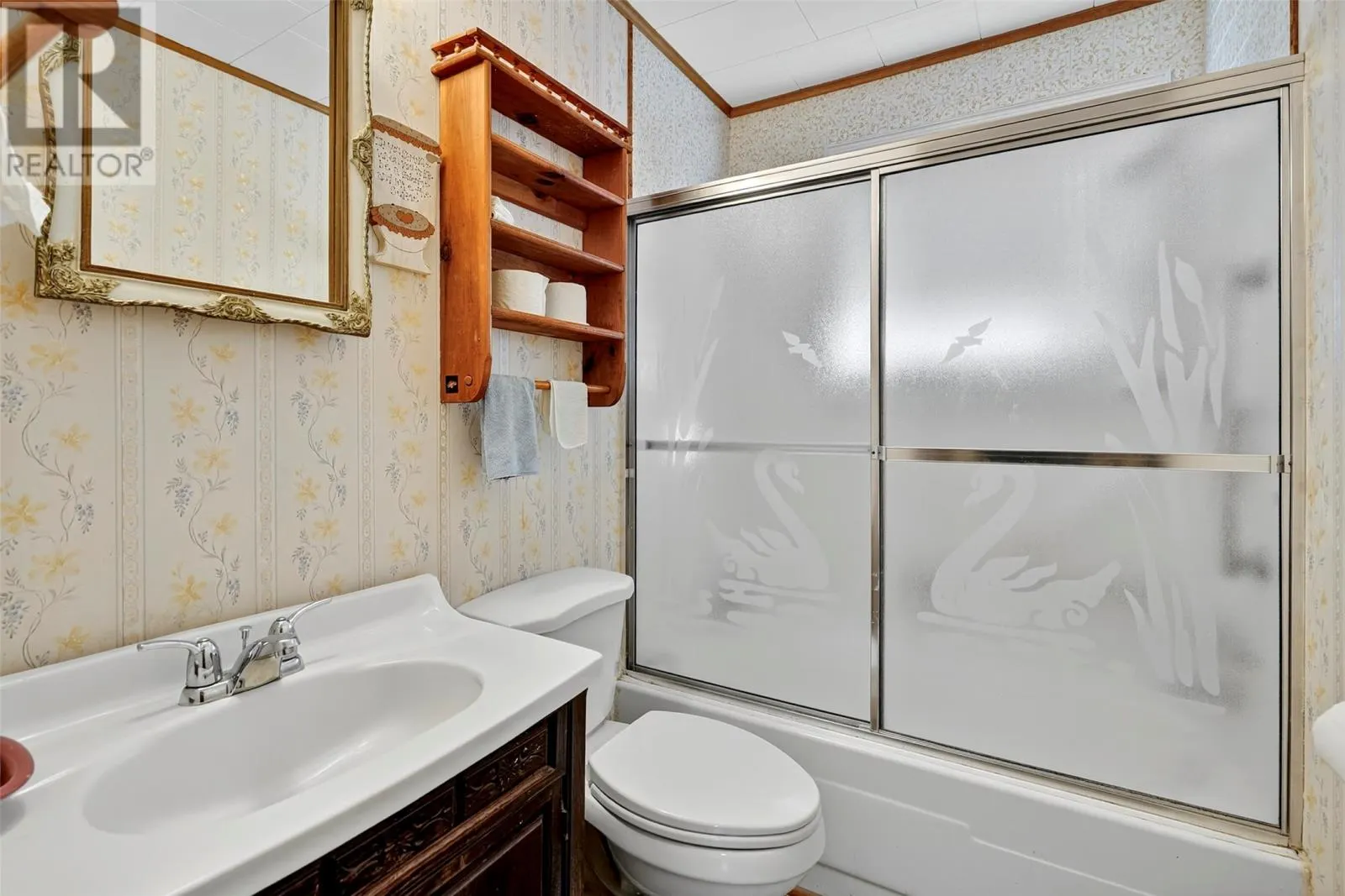 129-135 Country Road