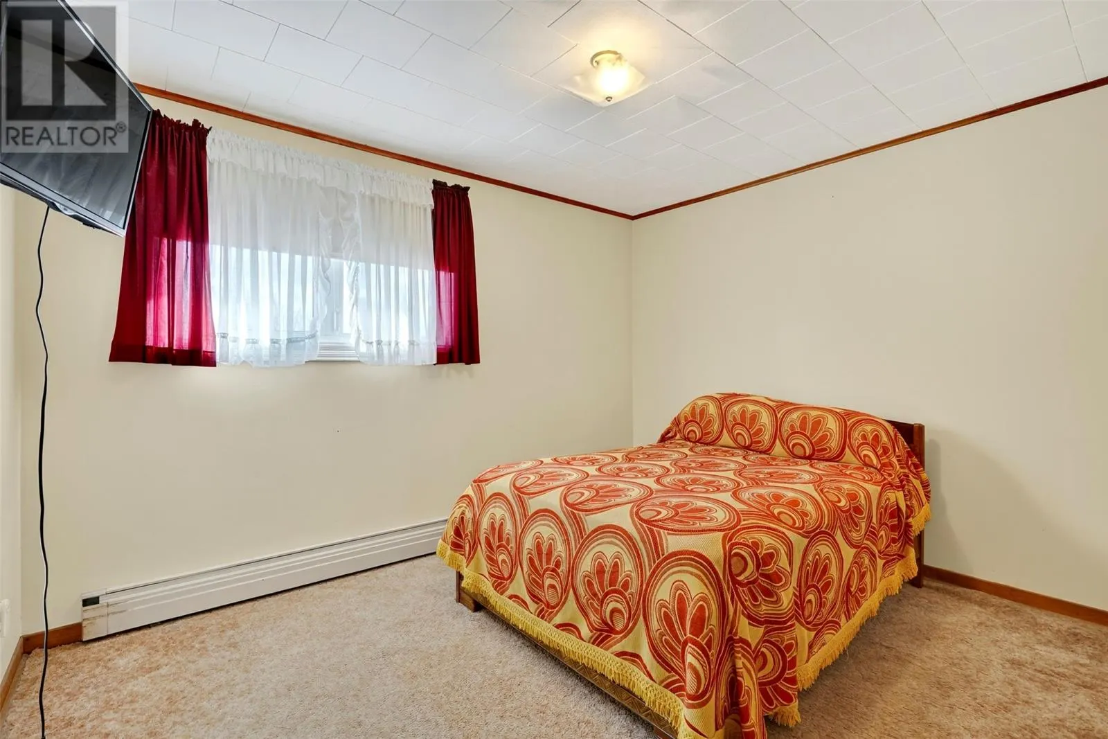 129-135 Country Road