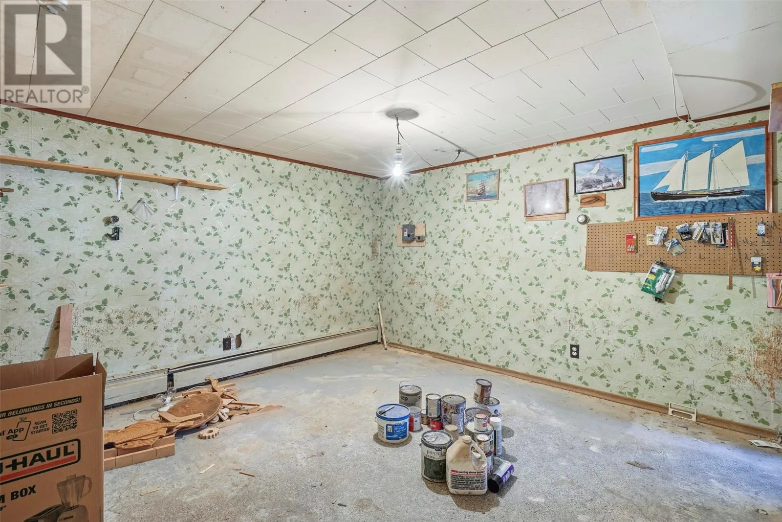 129-135 Country Road