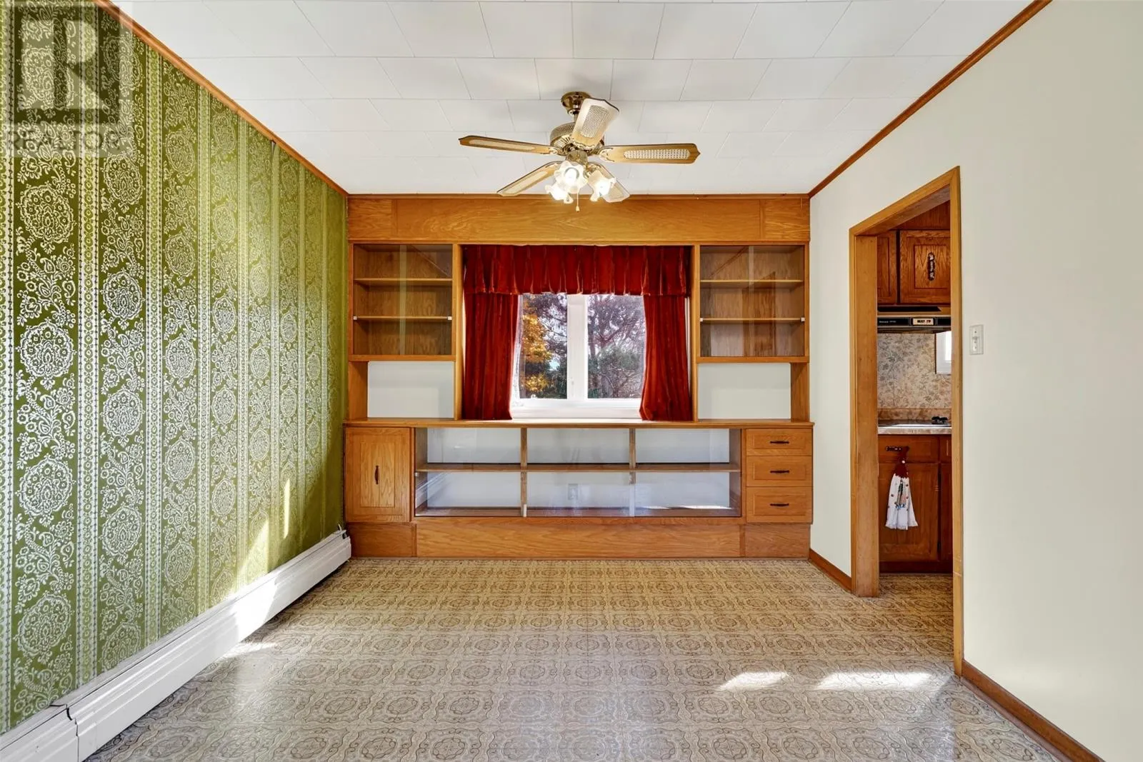 129-135 Country Road