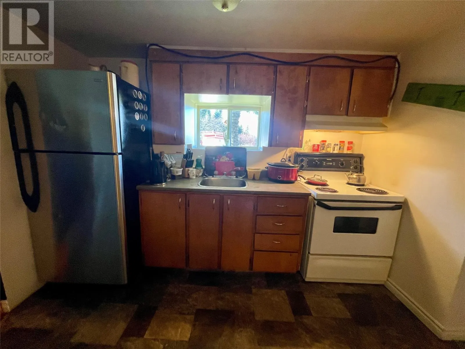 10 Thirteenth Avenue