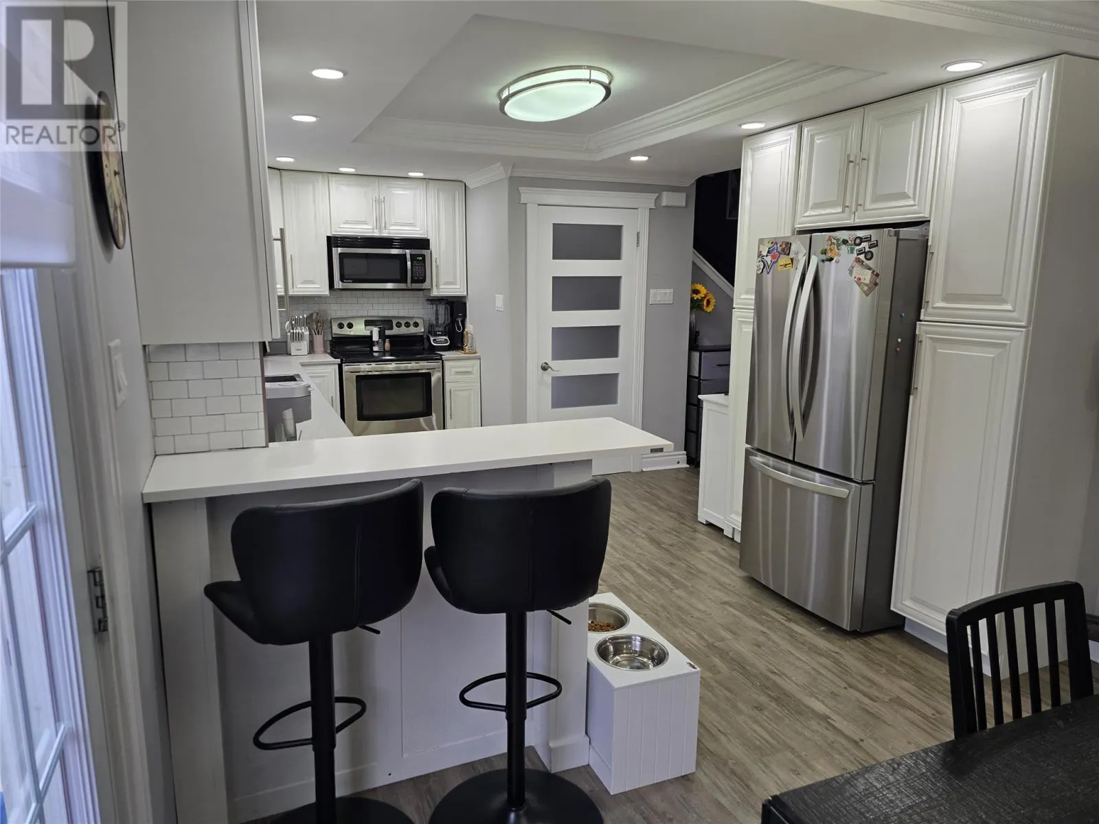 753 Stirling Crescent