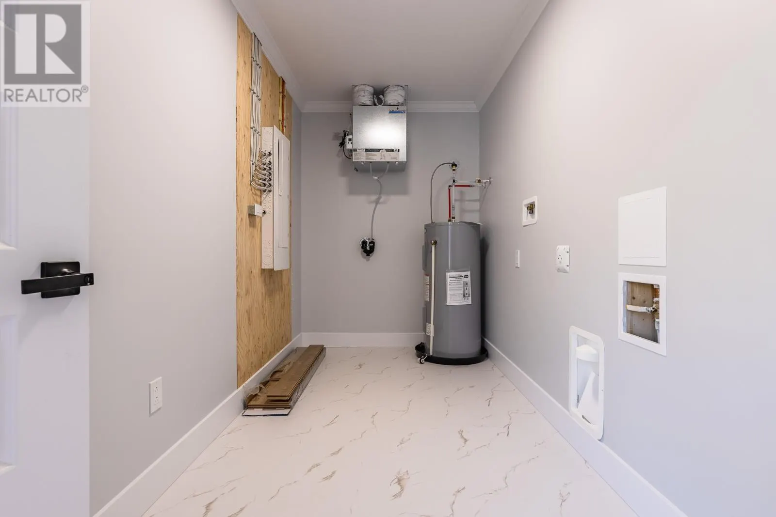 52 & 59B Main Street