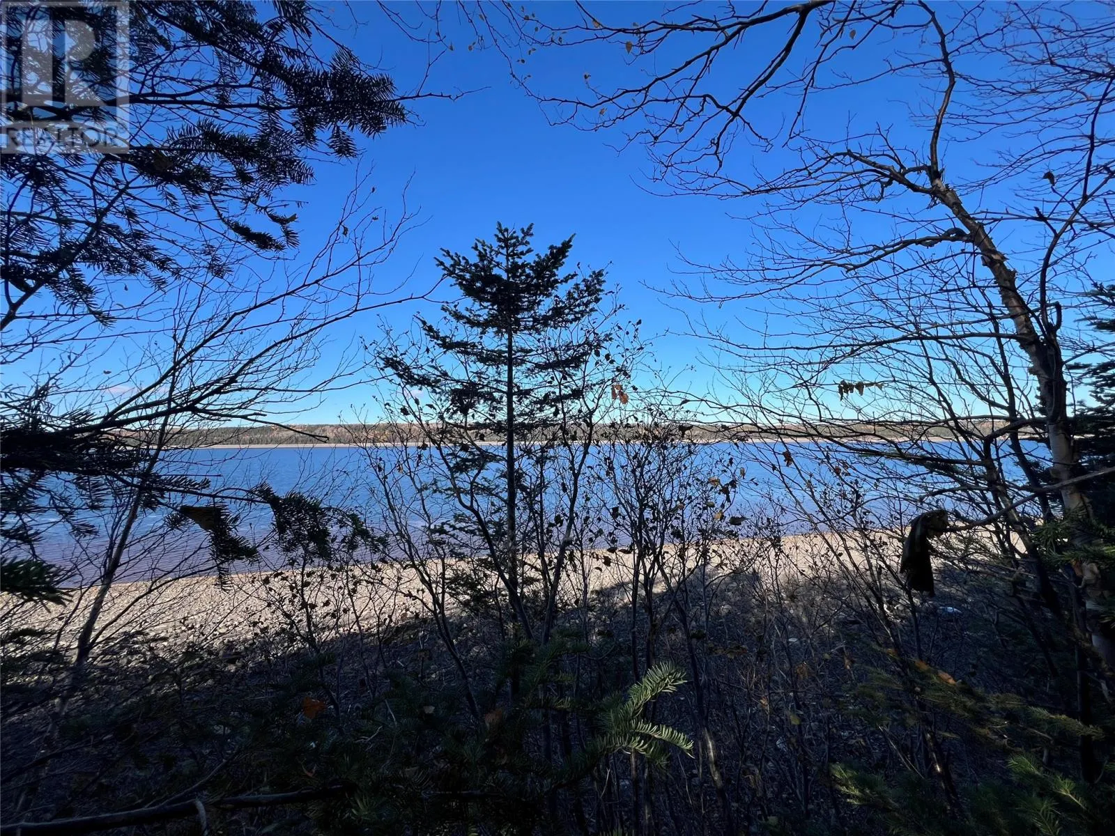 11 Little Paradise Road