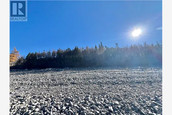 11 Little Paradise Road