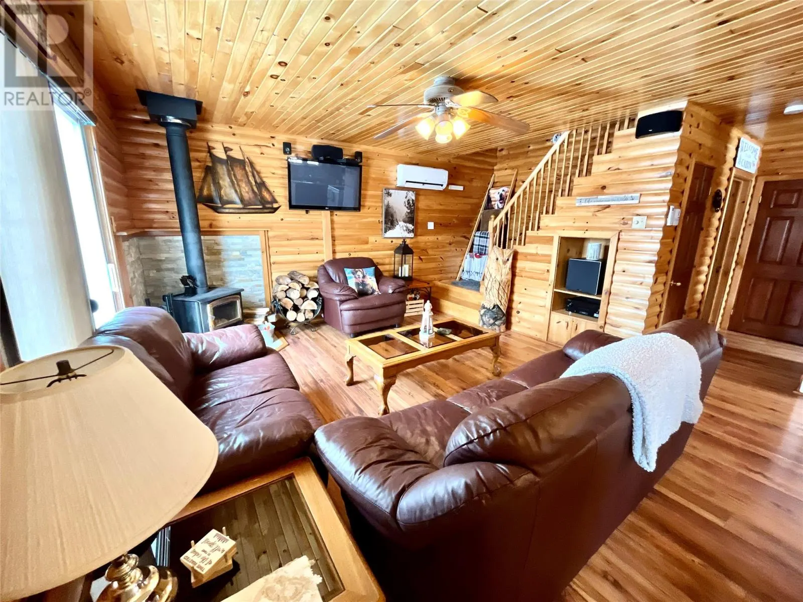 5 Black River Heights