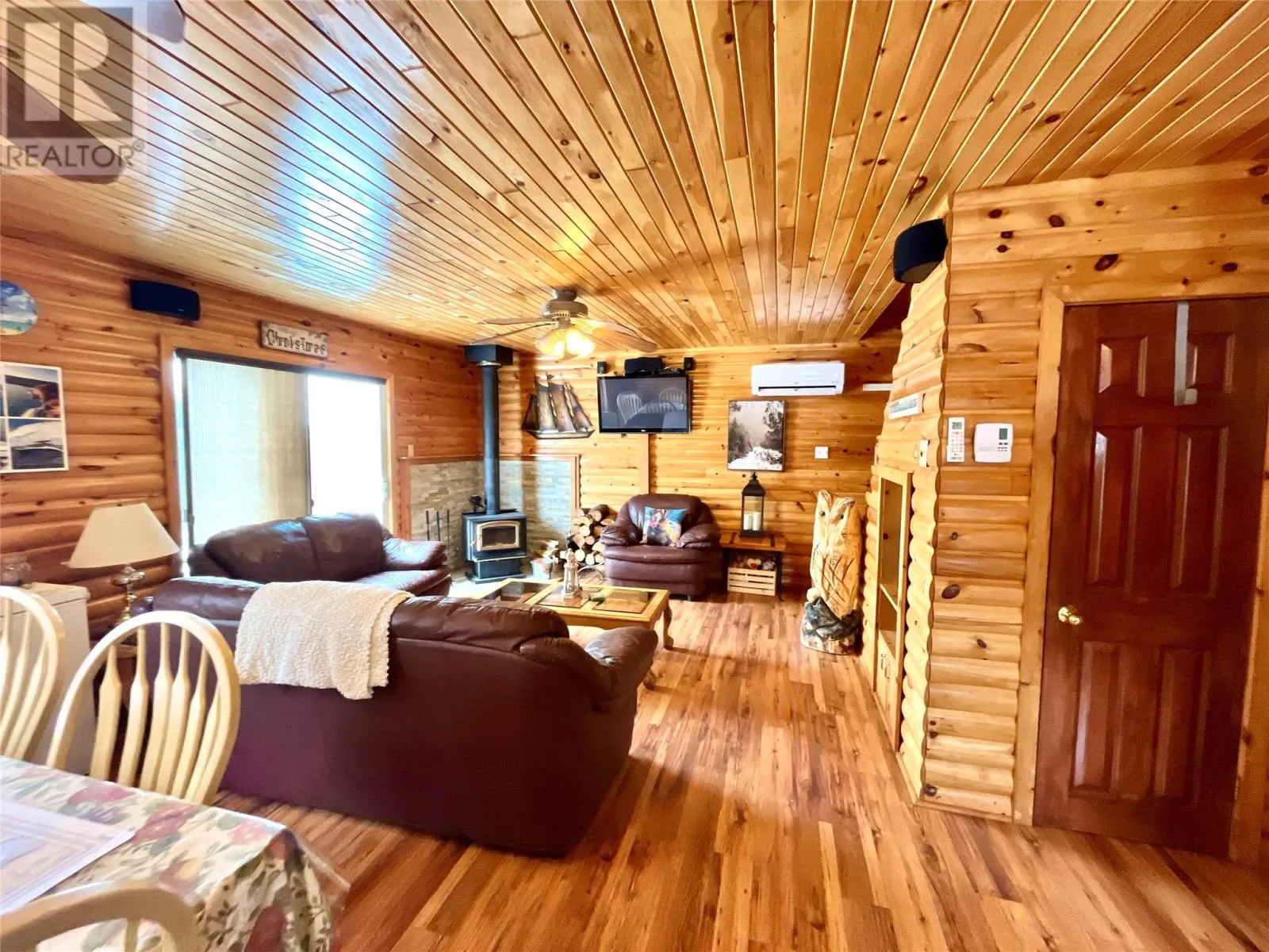 5 Black River Heights